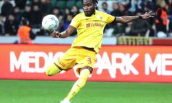 Joseph Attamah sahalara döndü