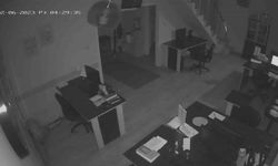 Kayseri’de korkutan deprem güvenlik kameralarına yansıdı