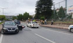 2 Otomobil Çarpıştı 3 kişi yaralandı!