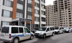 Silahını Temizleyen Avukat Yanlışlıkla Kendini Yaraladı..