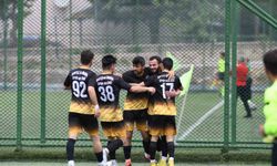 Hükmen Galibiyetle Kayseri Ömürspor, Güneşli Gençlikspor'u 7-1 Mağlup Etti