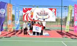 Kayseri'de 23 Nisan Ulusal Egemenlik ve Çocuk Bayramı'na Özel Tenis Turnuvası Başlıyor