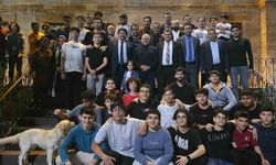 Başkan Büyükkılıç, Talas Gençlik Merkezi'nde Gençlerle Tecrübelerini Paylaştı