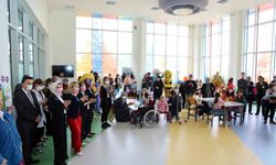 ERÜ Hemşirelik Kulübü, Hemşirelik Haftası'nda "ERUHEM KANKA" Etkinliği Düzenledi