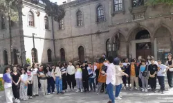 Kayseri Büyükşehir Belediyesi Müzeleri Ücretsiz Açtı: Binlerce Ziyaretçi Akını
