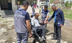 Pınarbaşı'da Engelli Vatandaşa Akülü Tekerlekli Sandalye Hizmeti