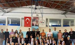 Babalar ve Oğulları Basketbol Maçında Buluştu