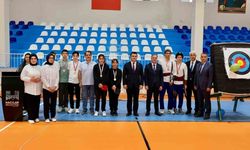 Hacılar'da Yenilenen Spor Salonu Gençlerin Hizmetinde