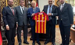 Kayserispor yönetiminden Bahçeli’ye ziyaret