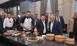 Vali Çiçek’ten Mutfak Sanatlarına Övgü