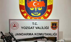 Şefaatli’de Tarihi Eser ve Silah Operasyonu