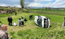 Kayseri'de Öğrenci Servisi Devrildi: 15 Öğrenci Yaralı