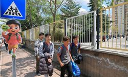 Talas’ta Okul Geçitlerine Sevimli Uyarıcılar