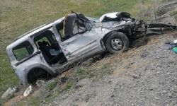 Hafif Ticari Araç Şarampole Uçtu: 1 Ölü