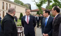 Barış Masası Heyeti Dolmabahçe’de Hakan Fidan ile Görüştü