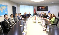 Görevden dönen ticaret müşavirleri sanayicilerle tecrübelerini paylaştı