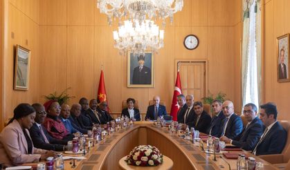 Çopuroğlu Angola Meclis Başkanı Sayın Carolina CERQUEIRA ağırladı