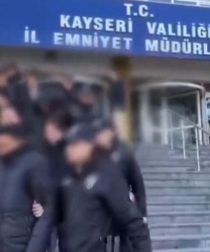 Kayseri merkezli 10 ildeki "Sibergöz-22" operasyonunda 14 tutuklama!