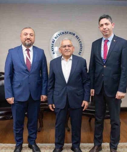 Kayseri Büyükşehir Belediye Başkanı, TÜBİTAK Yetkililerini Ağırladı