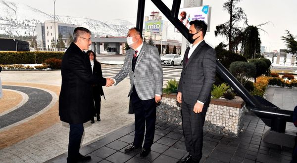 AK Parti İl Başkanı Çopuroğlu, Kayseri OSB Başkanı İmamoğlu’nu ziyaret etti