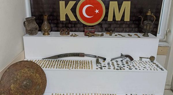 Kayseri’de tarihi eser kaçakçılarına operasyon!
