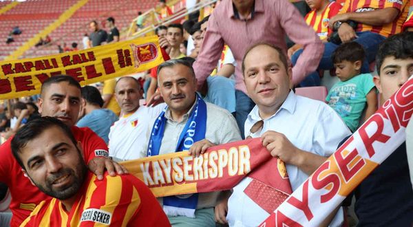 Giresunspor maçında Develi’den Yukatel Kayserispor’a tam destek