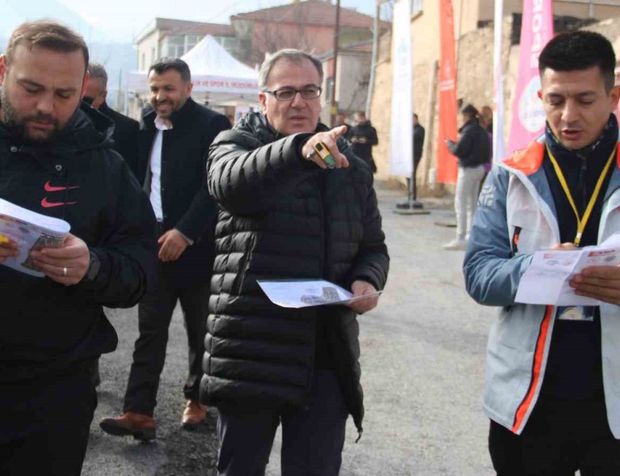 300 sporcu Hacılar’da harita ile yönlerini bulacak
