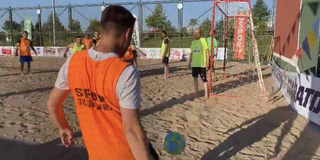 Büyükşehir’den bir ilk: denizi olmayan Kayseri’de plaj futbolu