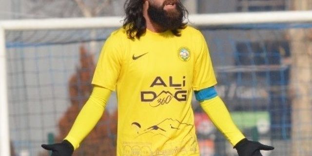 Talasgücü Belediyespor 1 kırmızı, 28 sarı kartı gördü