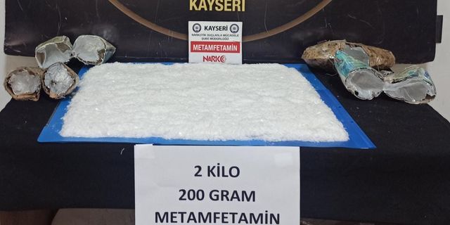 Kayseri’de 2 kilo 200 gram metamfetamin ele geçirildi
