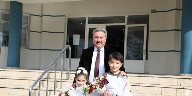 Başkan Dr. Mustafa Palancıoğlu: “İlçemize 14 okul, 8 kütüphane yaptık”