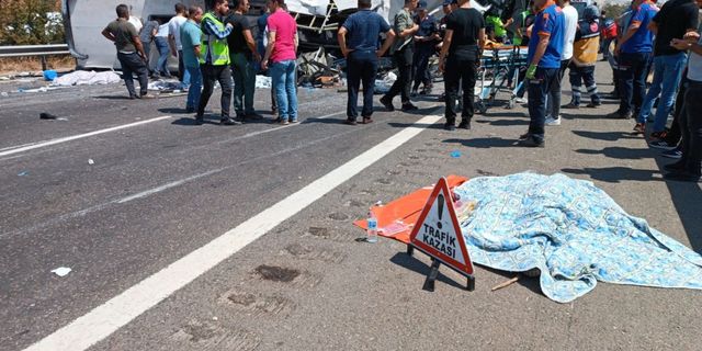 Gaziantep'te feci kaza: 16 vatandaşımız hayatını kaybetti