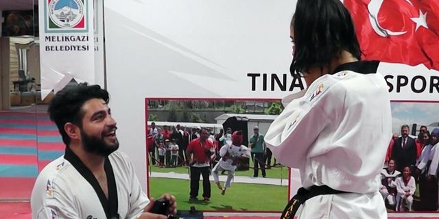Milli Taekwondocu, antrenmanda evlilik teklifi yaptı