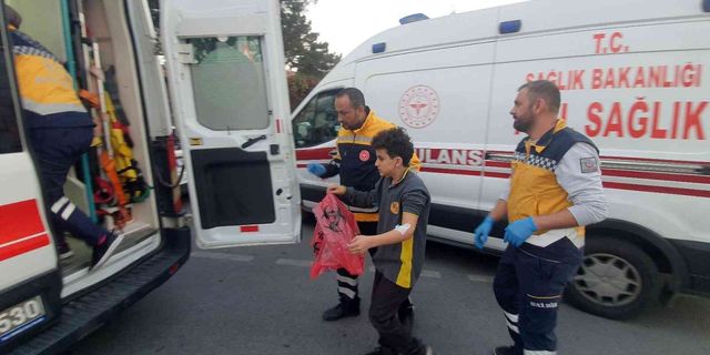 Kek yiyen öğrenciler zehirlendi ve hastaneye kaldırıldı