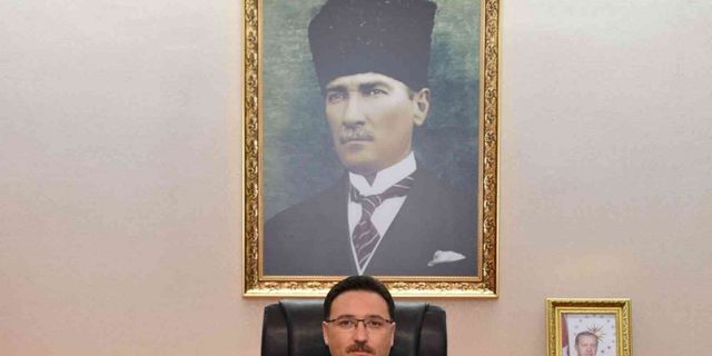 Vali Çiçek: "Türkiye Cumhuriyet devletimiz mağdur ve muzlum milletlerin yükselen sesi olmuştur"
