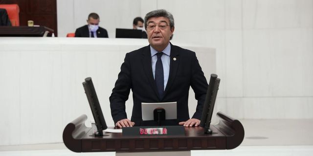 "AKP, suçları görülmesin diye telaş içinde"