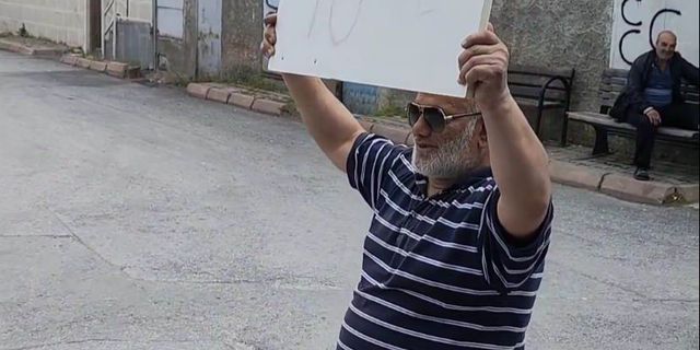 Yeni Açılan Mesire Alanı Trafiği Yoğunlaştırdı, Vatandaş 'Adres Sormak 10 TL' Pankartı Açtı
