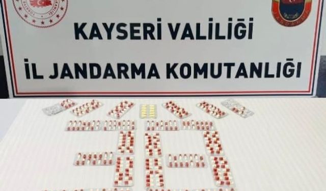 Jandarmadan Uyuşturucu Operasyonu 3 Gözaltı
