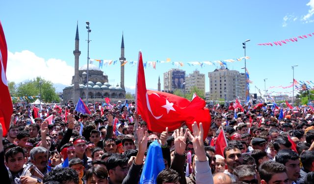Recep Tayyip Erdoğan Kayseri'de!