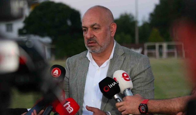 Kayserispor Başkanı Çamlı: "Transfer yasağını kaldırmak için gece gündüz çalışıyoruz"