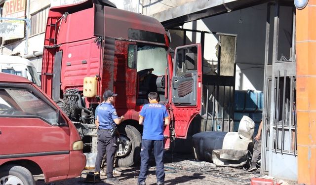 Patlamada ağır yaralanan usta hayatını kaybetti