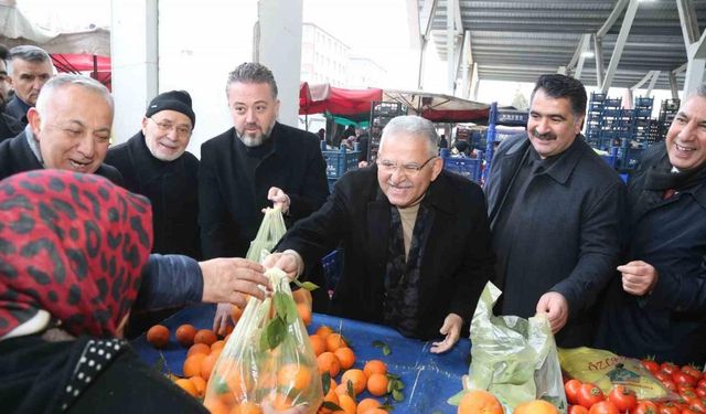 Başkan Büyükkılıç, Ziya Gökalp’te vatandaşlarla buluştu