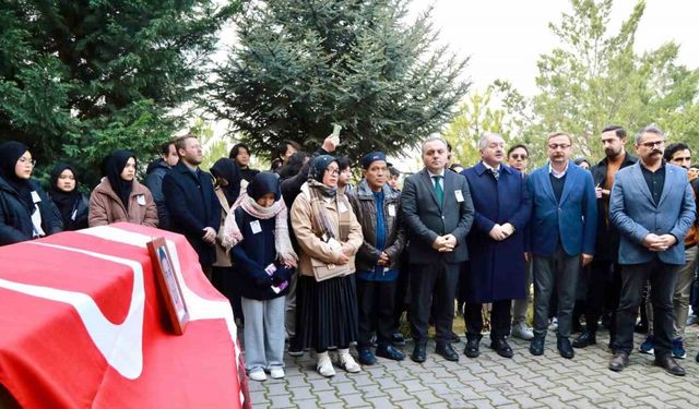 Hayatını kaybeden Endonezyalı ERÜ öğrencisi törenle son yolculuğuna uğurlandı