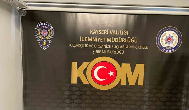 İş yerlerini kurşunlayan suç makineleri polisten kaçamadı!