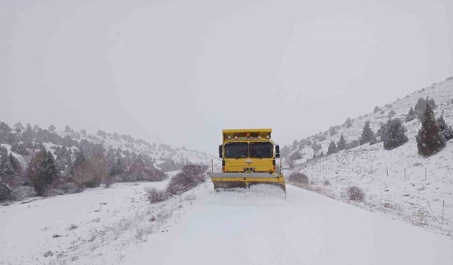 Kayseri’de kapanan 139 yol ulaşıma açıldı