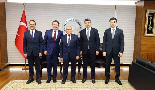 Kayseri Büyükşehir Belediye Başkanı, Kayserigaz Yetkililerini Ağırladı