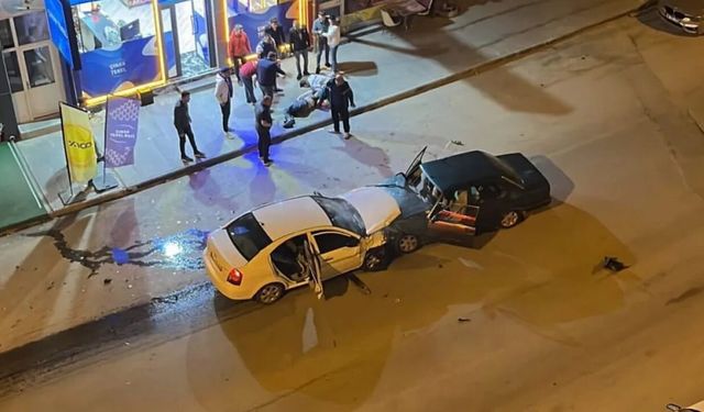 Kayseri Develi'de 3 Araçlı Kaza: 2 Yaralı