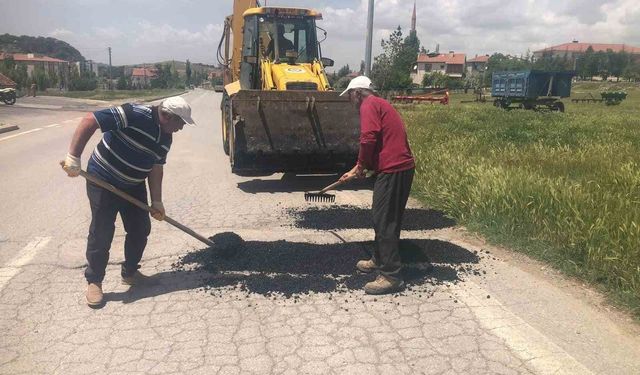 Bünyan Belediyesi, Zarar Gören Yolların Onarımı İçin Çalışmalarını Hızlandırıyor