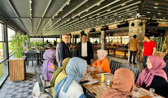 Hacılar Belediye Başkanı Özdoğan, YKS Öğrencilerine Moral ve Müjde Verdi