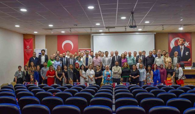 Kayseri'de Ünlü Akademisyen Prof. Dr. Uğur Batı'nın Semineri Büyük İlgi Gördü